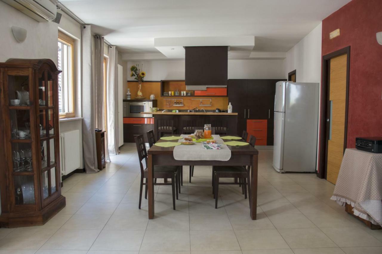 Bed and Breakfast Casa Domi Конверсано Экстерьер фото
