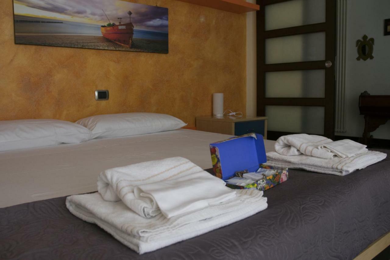 Bed and Breakfast Casa Domi Конверсано Экстерьер фото